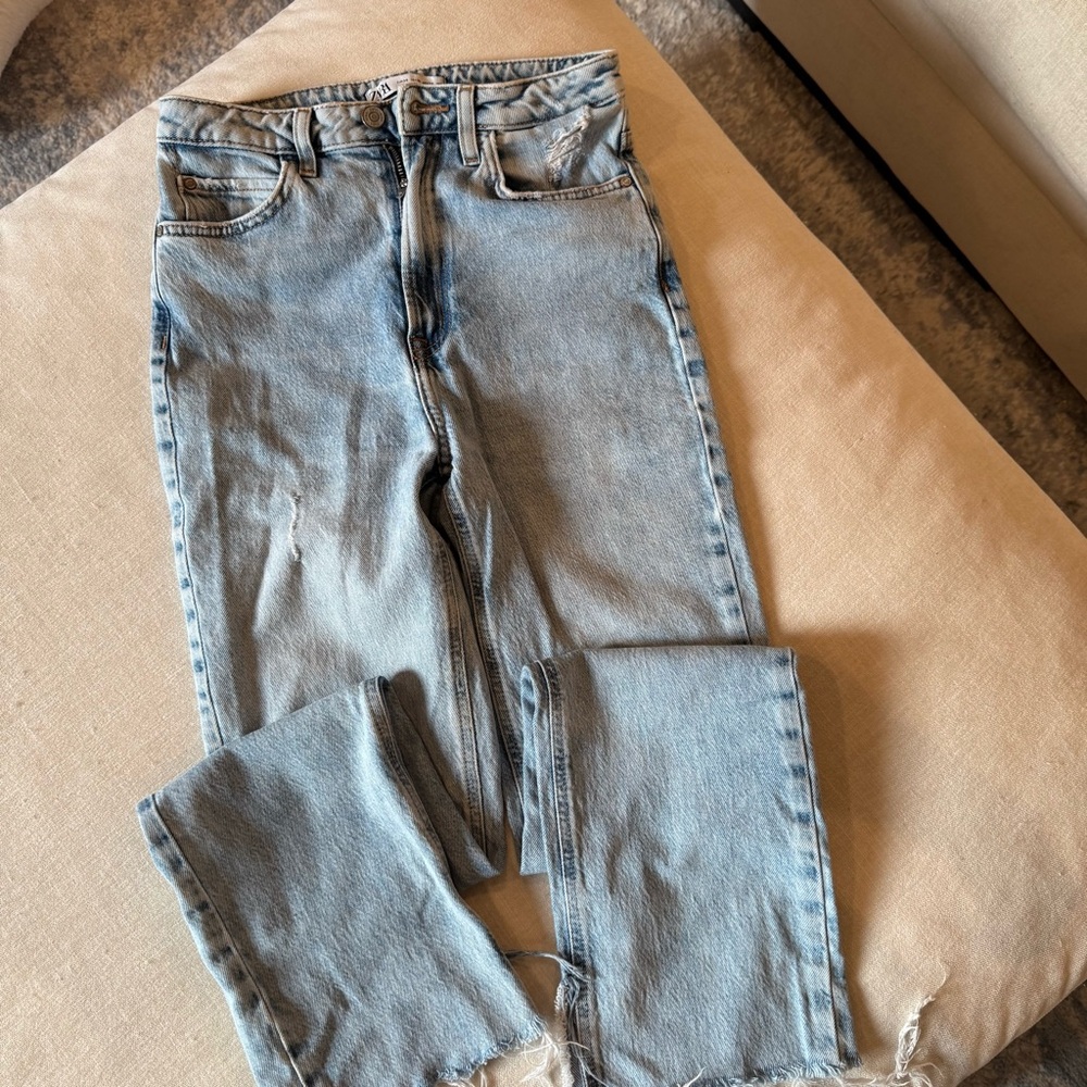 Zara High Waisted Straight Jeans in Light Blue